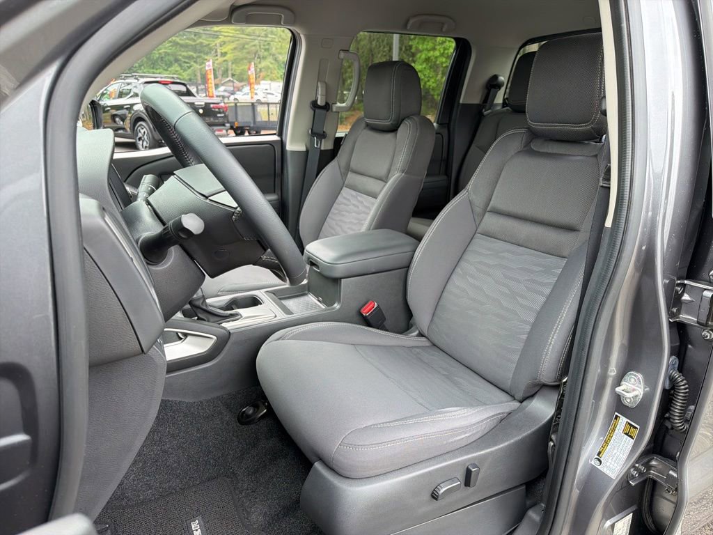 Certified 2023 Nissan Frontier SV w/ SV Convenience Package AWD/4WD image 18