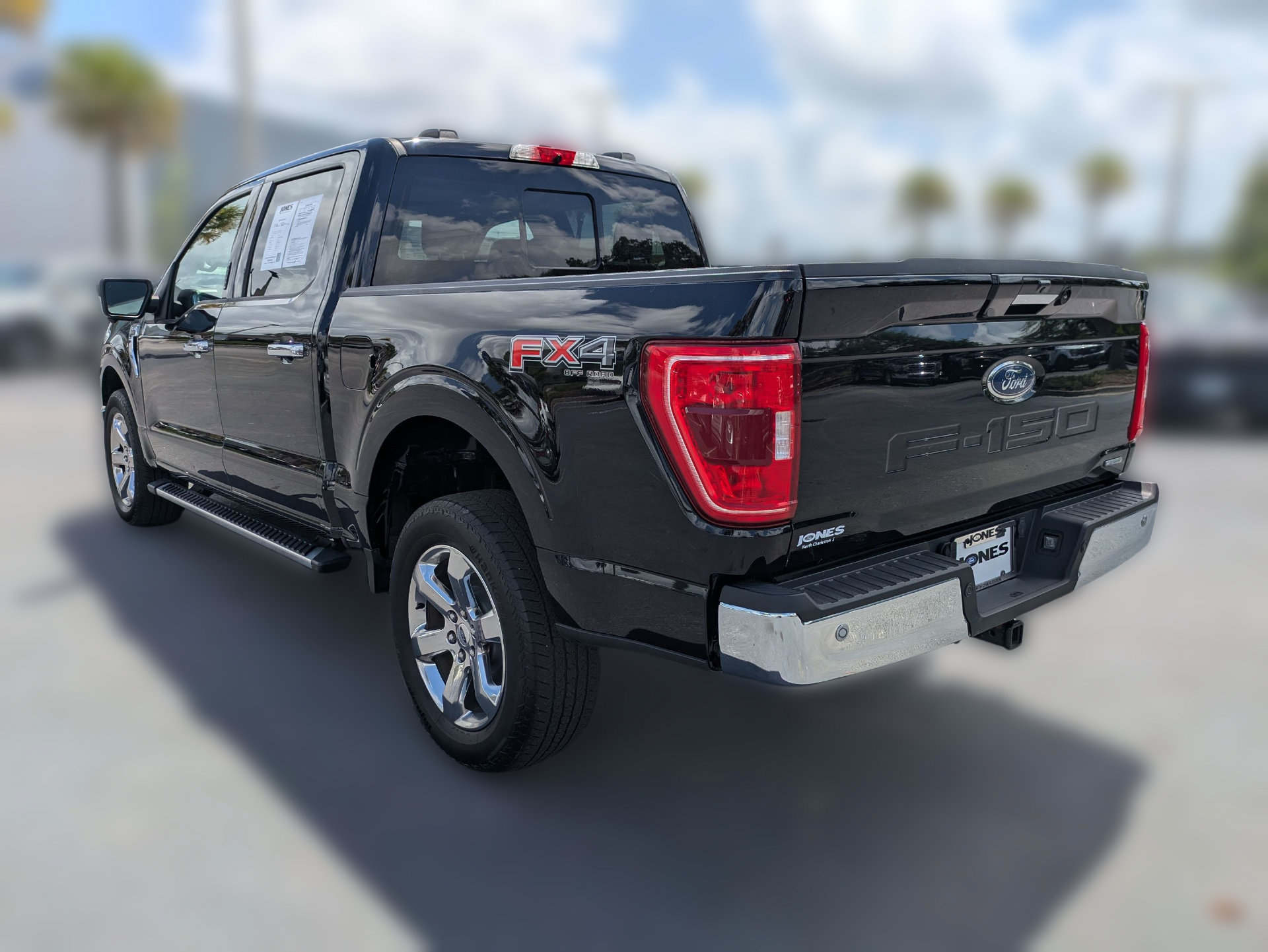 Used 2022 Ford F150 XLT w/ Equipment Group 302A High AWD/4WD image 8