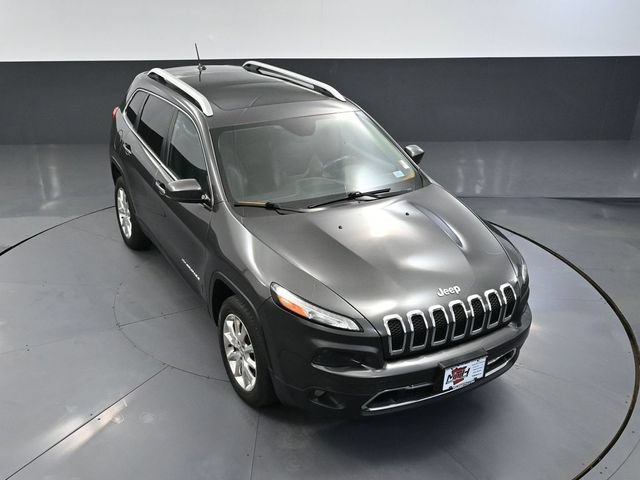 Used 2015 Jeep Cherokee Limited w/ Luxury Group AWD/4WD image 59
