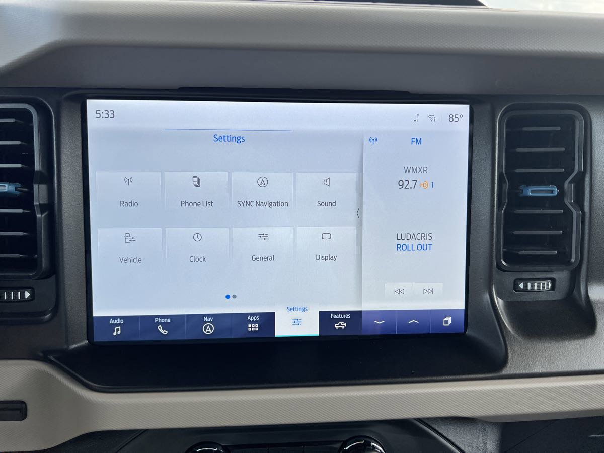 Used 2023 Ford Bronco Wildtrak image 35