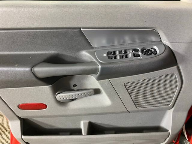 Used 2007 Dodge Ram 1500 Truck SLT image 25