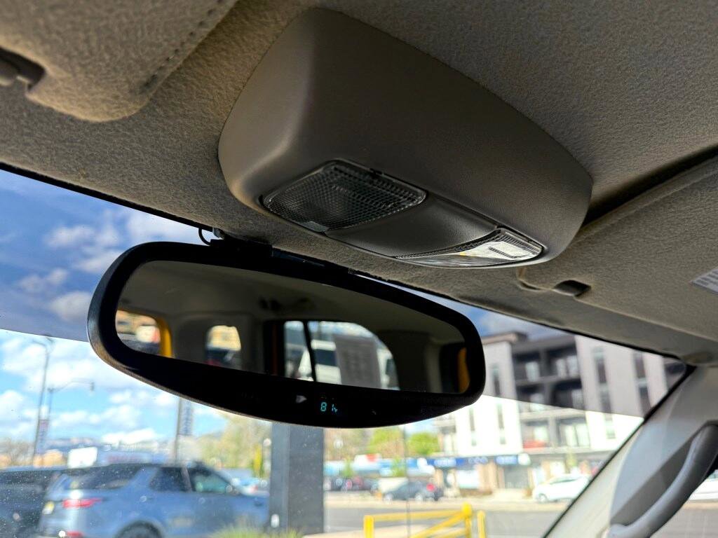 Used 2004 Nissan Xterra XE image 33