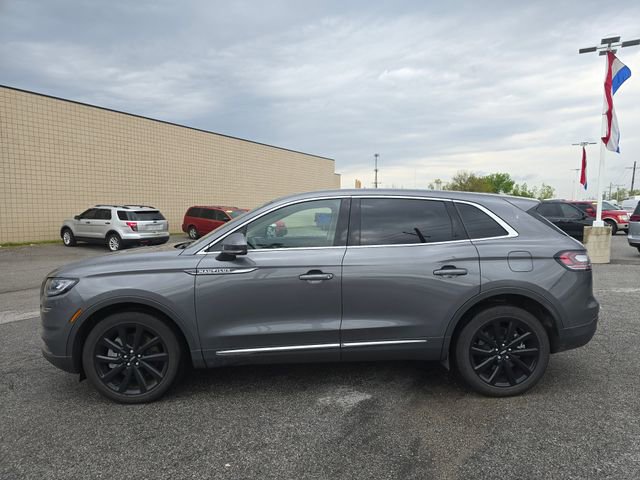 Used 2023 Lincoln Nautilus Reserve w/ Monochromatic Package AWD/4WD image 7