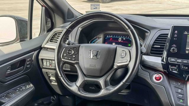 Used 2024 Honda Odyssey Sport image 17