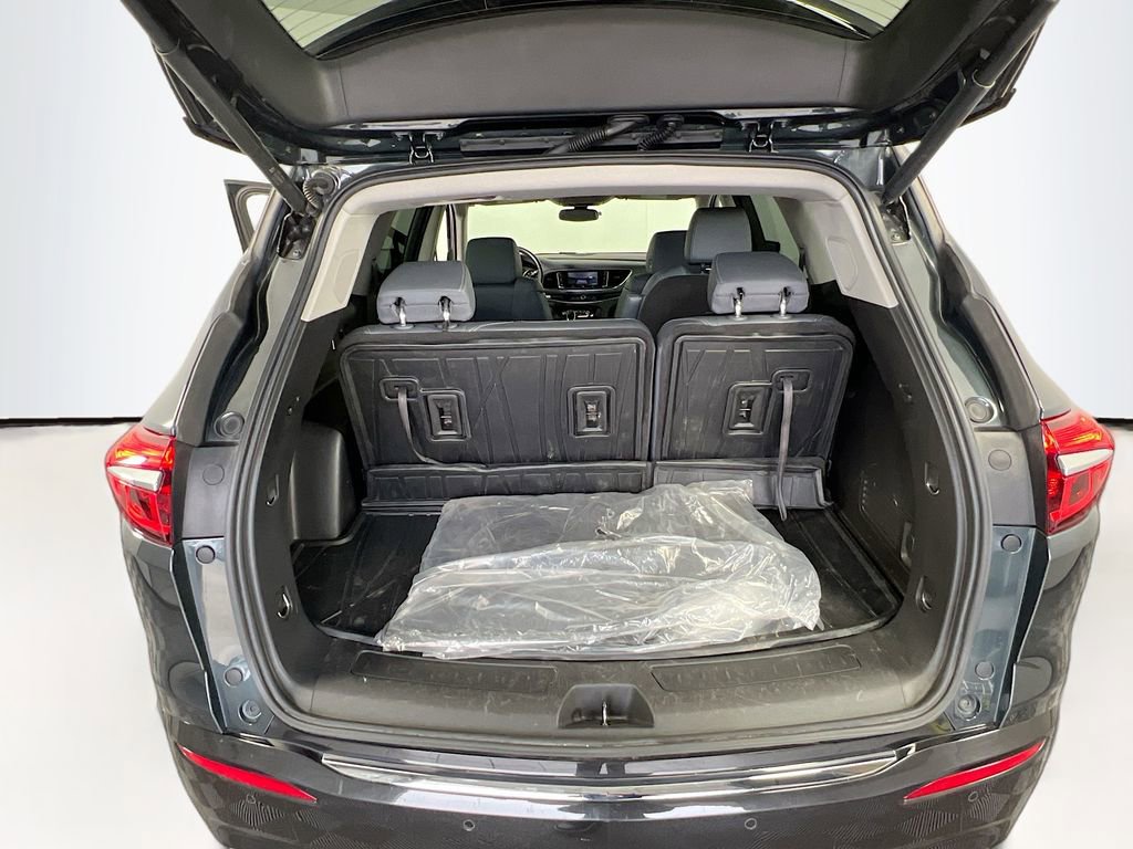 Certified 2020 Buick Enclave Essence w/ Sound and Sites Package AWD/4WD image 27