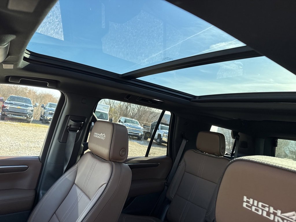 Used 2025 Chevrolet Tahoe High Country w/ Sun And Tow Package image 19