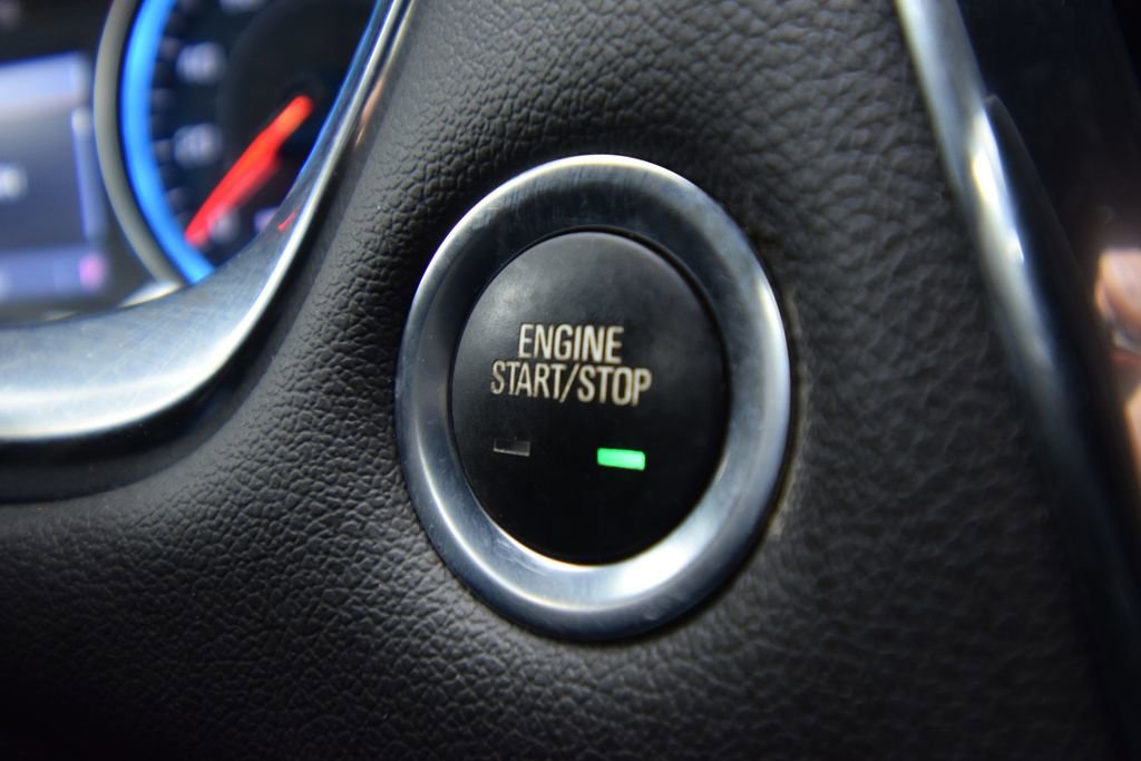 Used 2023 Chevrolet Traverse LT image 34