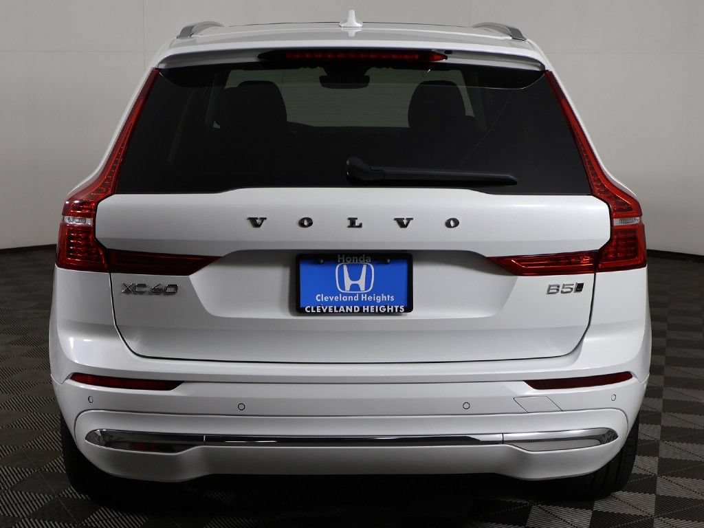 Used 2023 Volvo XC60 B5 Plus w/ Climate Package AWD/4WD image 14