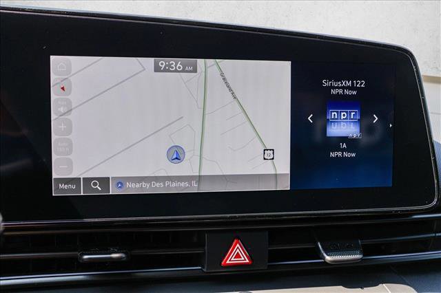 Used 2025 Hyundai Elantra SEL FWD image 17