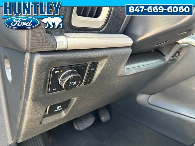 Used 2025 Ford Expedition Max Active image 26