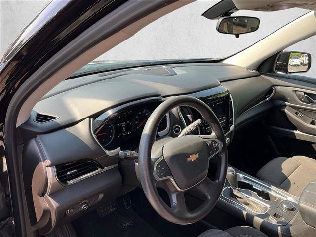 Used 2020 Chevrolet Traverse LS FWD image 10