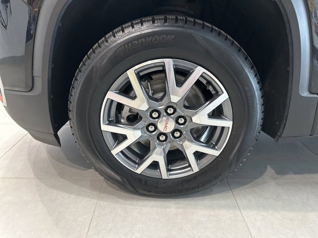 Used 2023 GMC Acadia SLT image 12