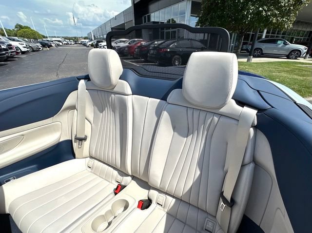 Used 2023 Mercedes-Benz E 450 4MATIC Cabriolet image 39