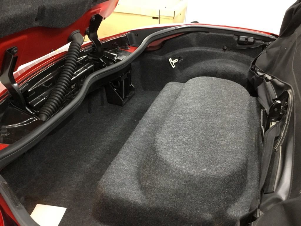 Used 2007 Pontiac Solstice Convertible w/ Premium Package image 16