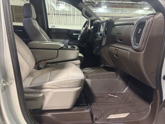 Used 2021 Chevrolet Silverado 1500 LT w/ Bed Protection Package image 6