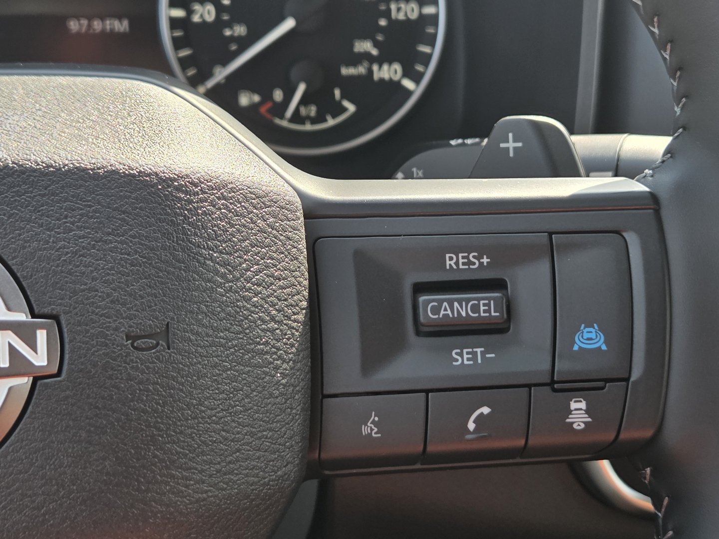 New 2027 Nissan Rogue SV AWD/4WD image 29