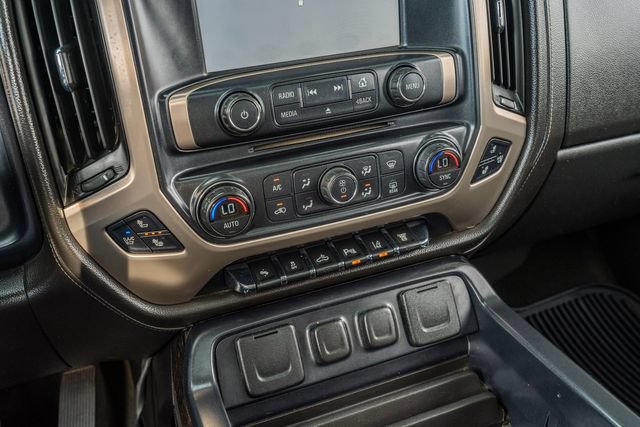 Used 2015 GMC Sierra 3500 Denali w/ Duramax Plus Package AWD/4WD image 30