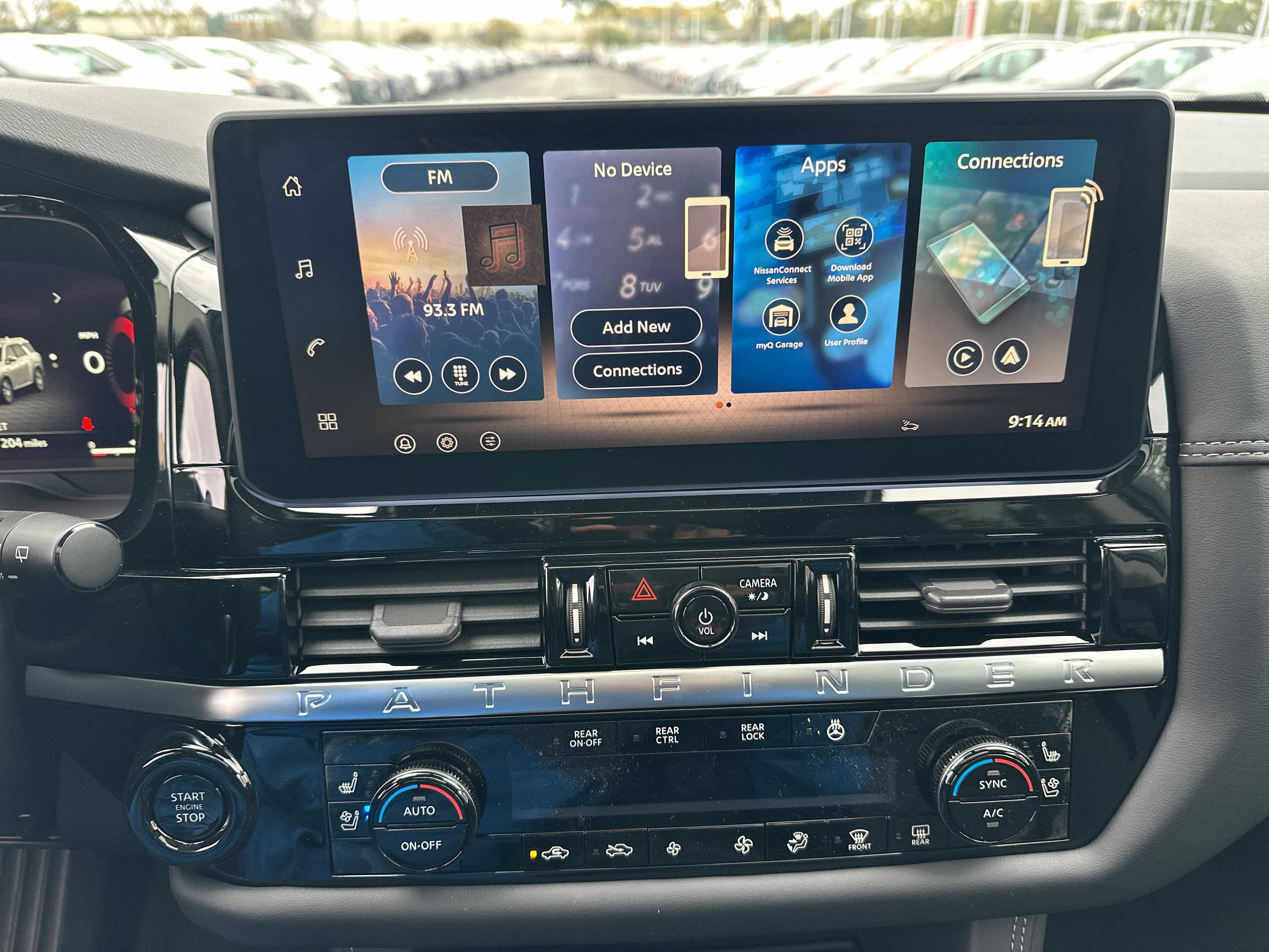 New 2026 Nissan Pathfinder Platinum AWD/4WD image 34