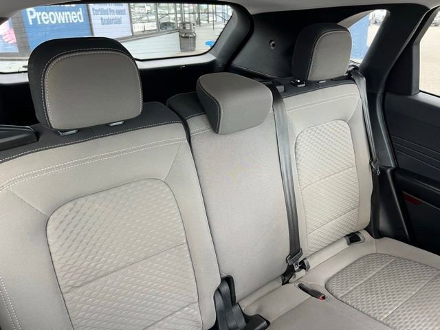 Used 2022 Ford Escape SE image 42