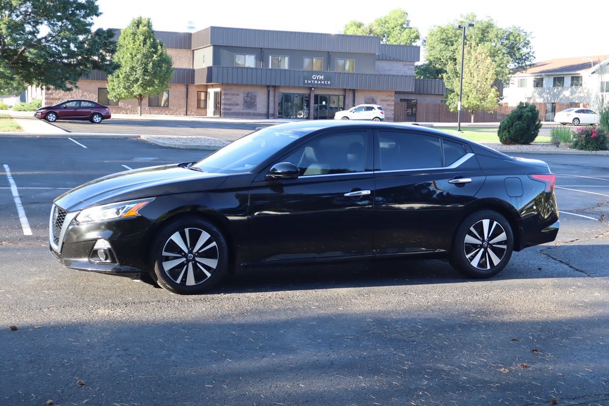 Used 2019 Nissan Altima 2.5 SV FWD image 10