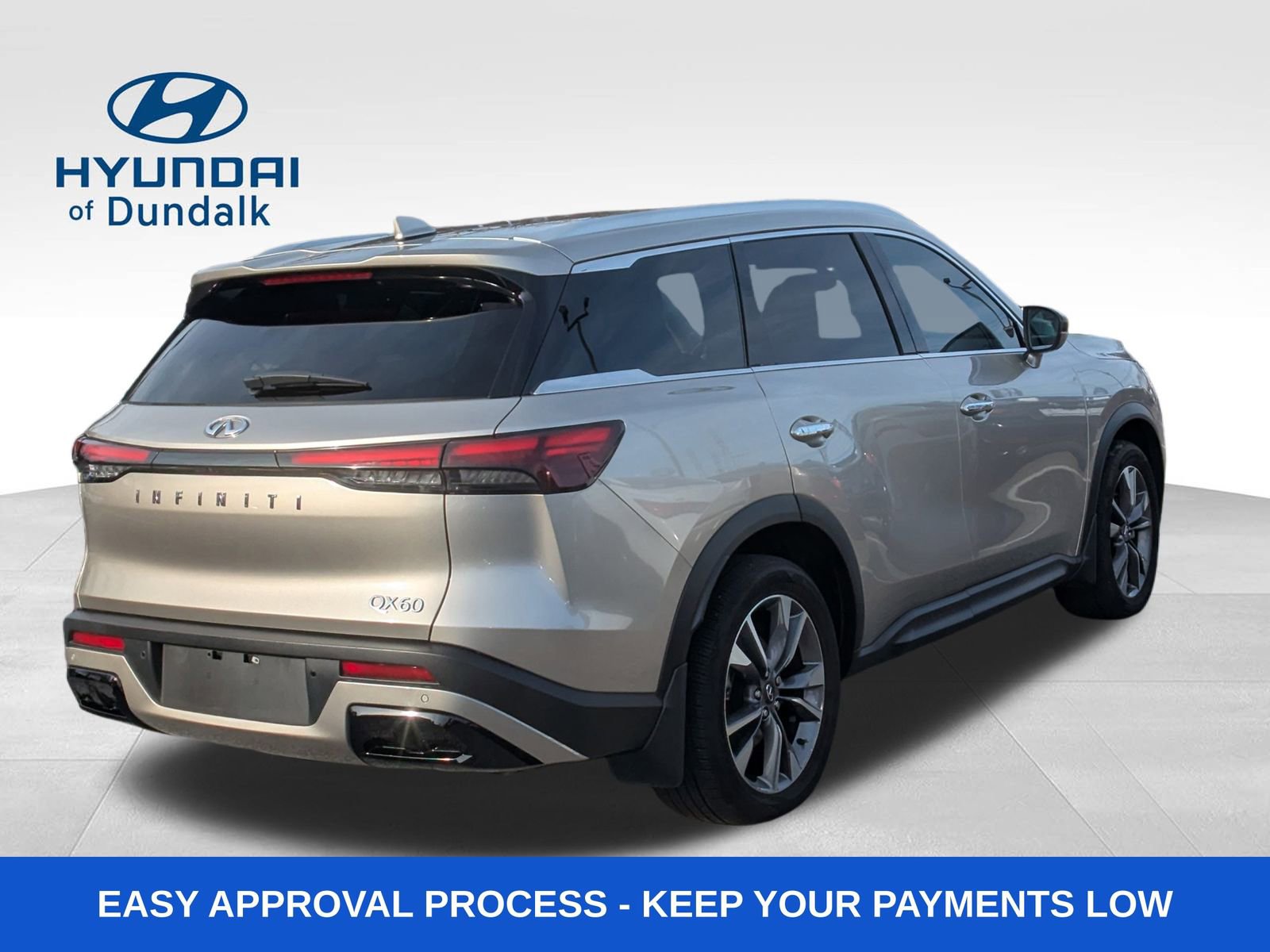 Used 2023 INFINITI QX60 Luxe w/ Performance Audio Package image 8