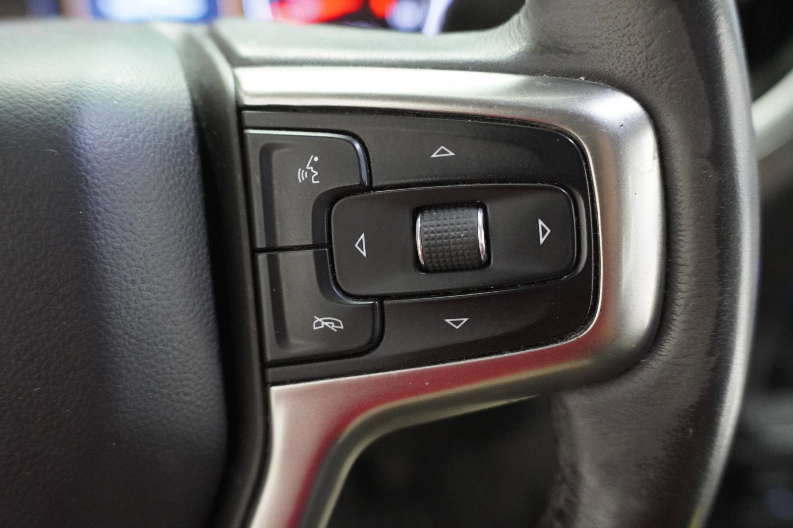 Used 2020 Chevrolet Silverado 1500 LT w/ Texas Edition RWD image 20