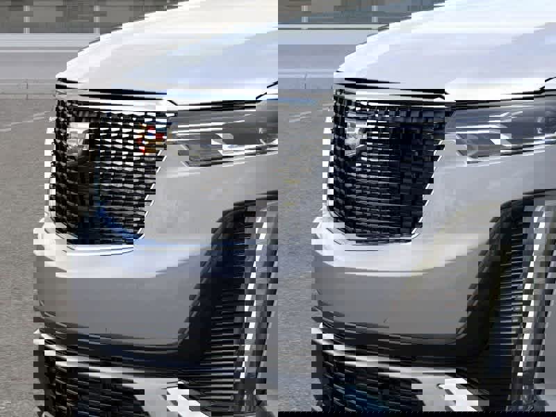 New 2025 Cadillac XT6 Luxury FWD image 12