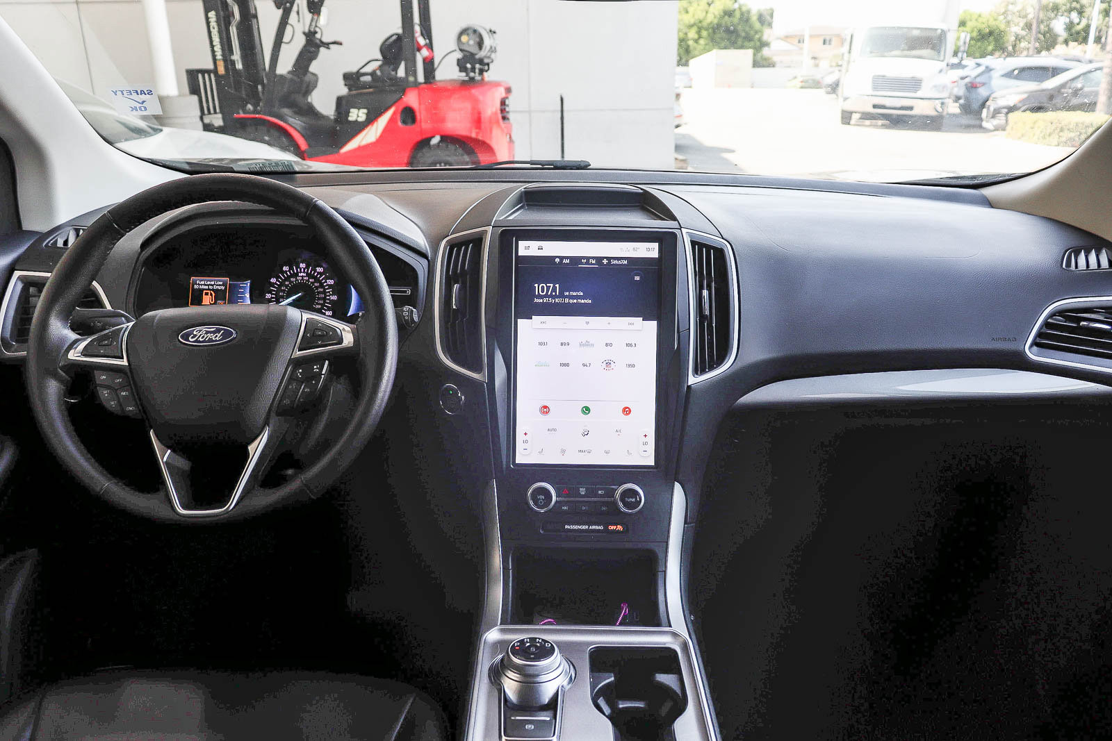 Used 2023 Ford Edge SEL w/ Convenience Package AWD/4WD image 14