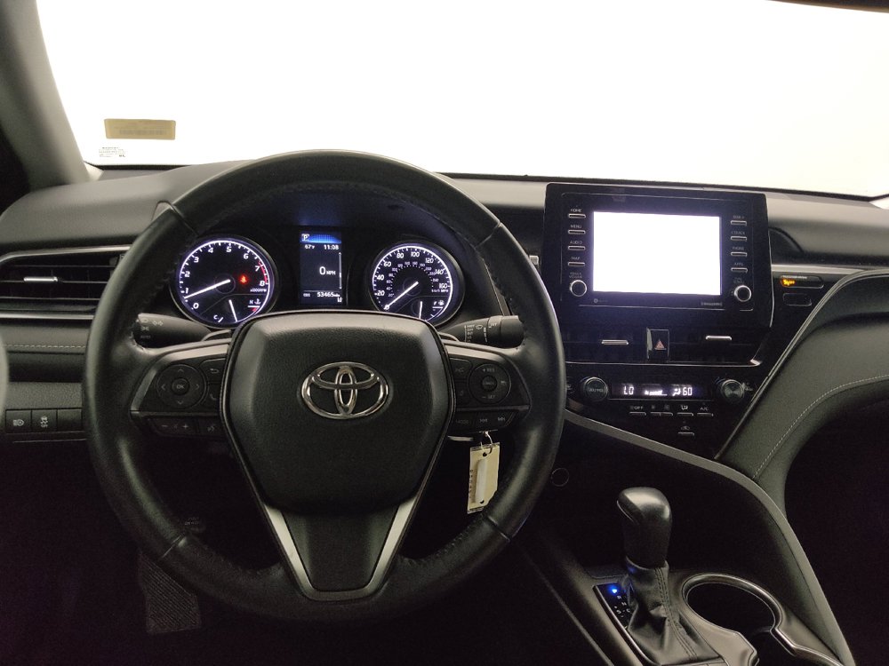 Used 2022 Toyota Camry SE FWD image 22