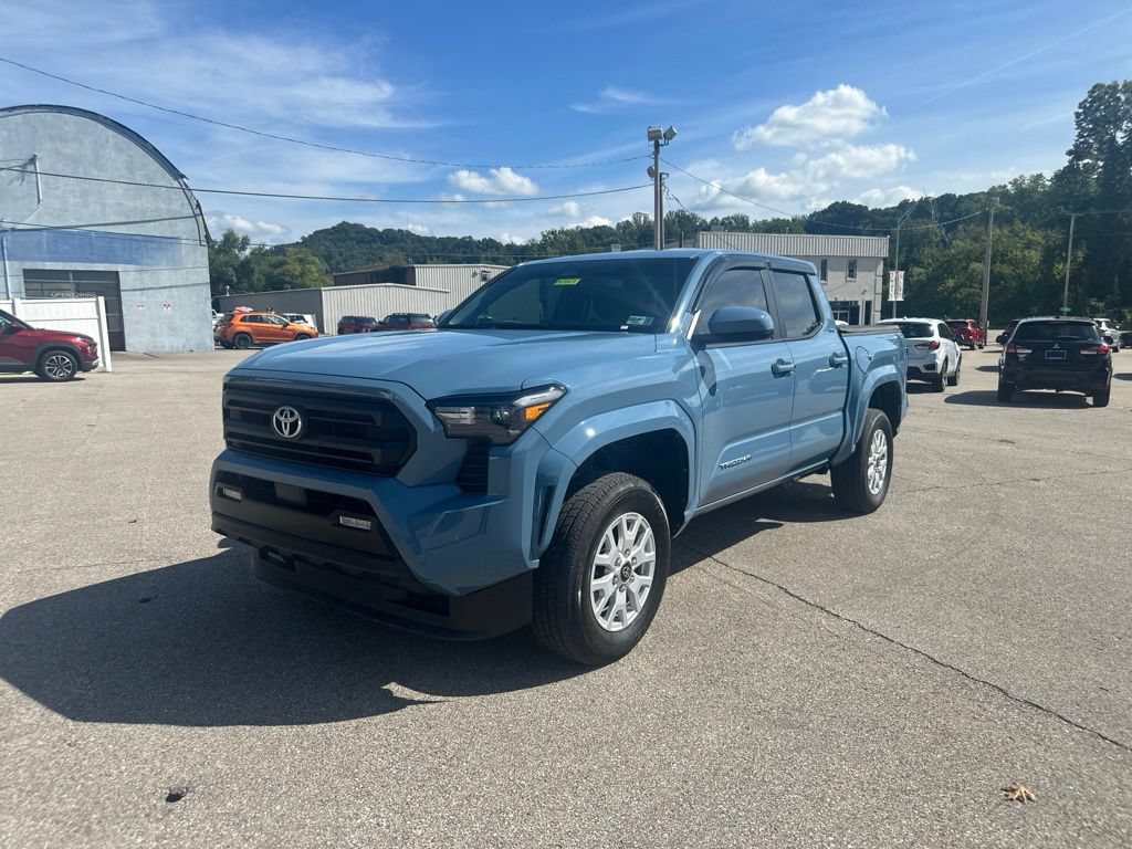 Used 2026 Toyota Tacoma SR5 AWD/4WD image 1