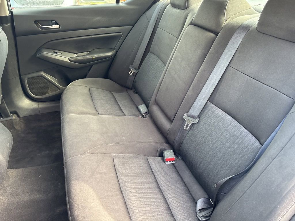 Used 2022 Nissan Altima 2.5 SV image 15