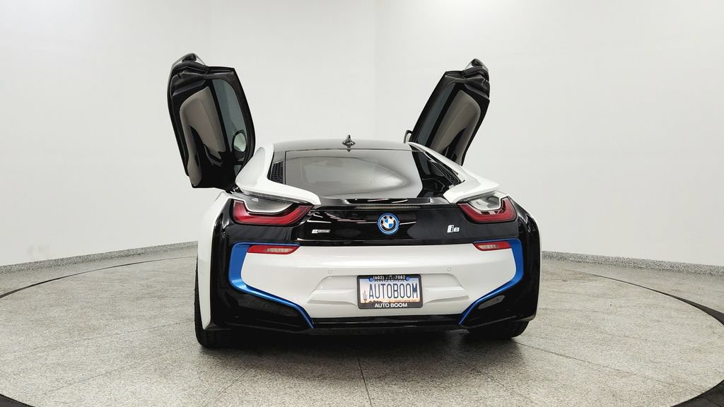 Used 2015 BMW i8 AWD/4WD image 4