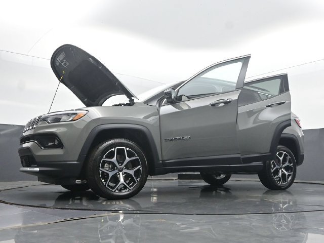 New 2026 Jeep Compass Limited w/ Sun, Sound & Navigation Group AWD/4WD image 56