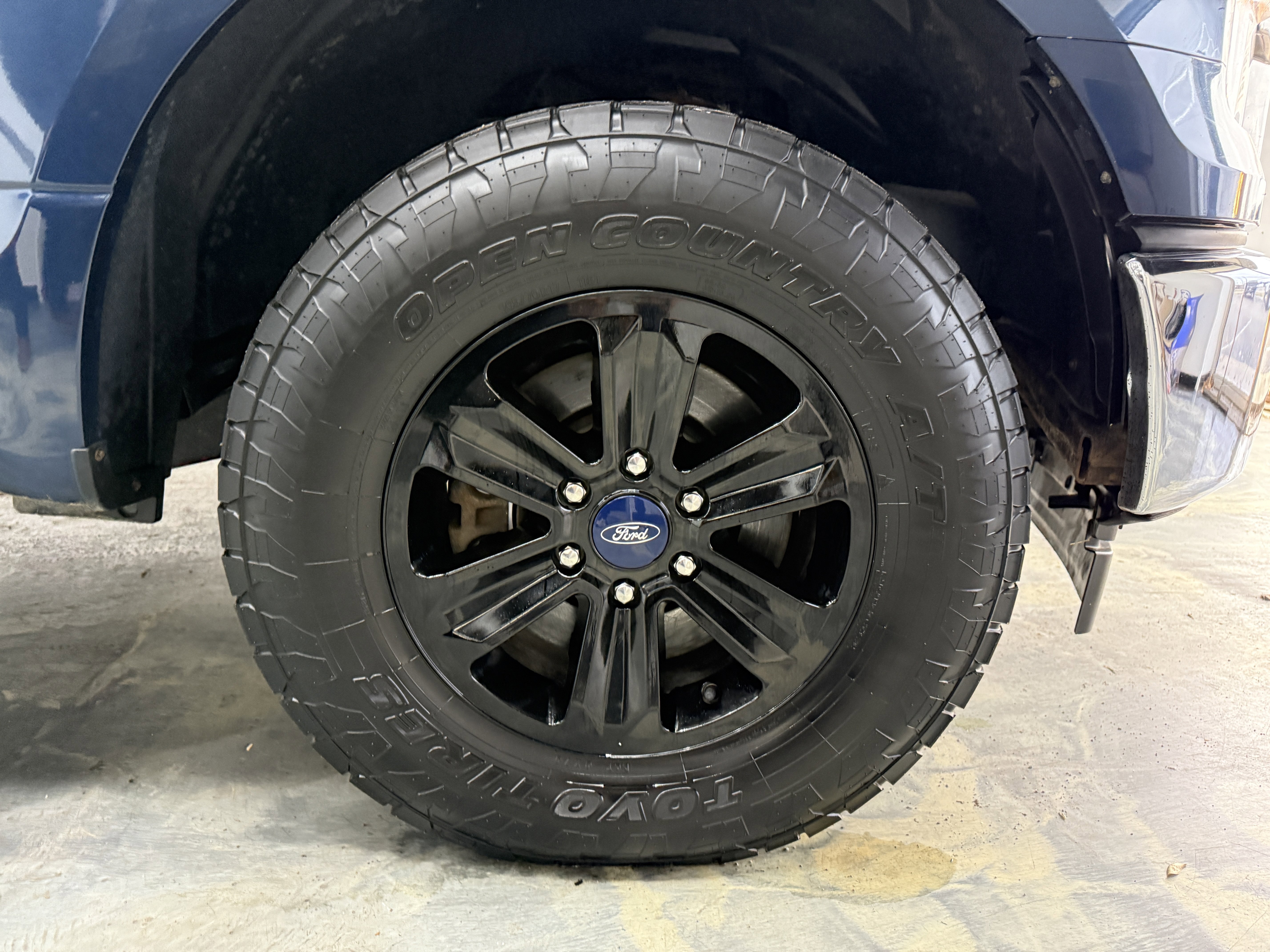 Used 2017 Ford F150 XLT w/ Equipment Group 301A Mid image 28