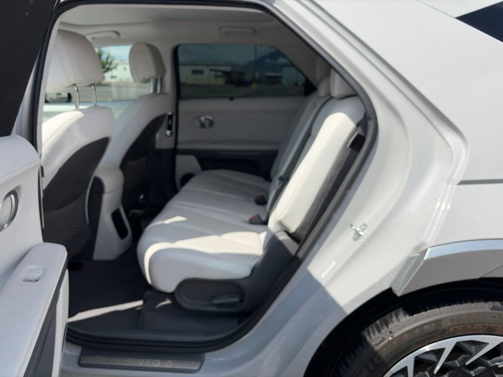 Used 2023 Hyundai Ioniq 5 Limited AWD/4WD image 31