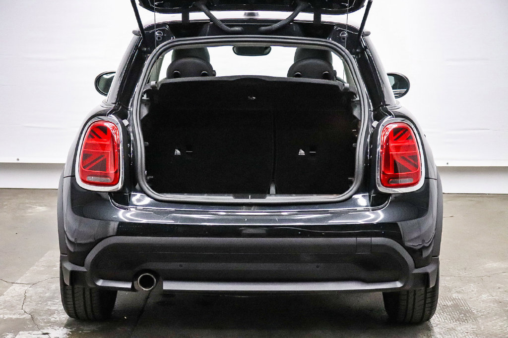 Used 2023 MINI Cooper 2-Door Hardtop FWD image 33