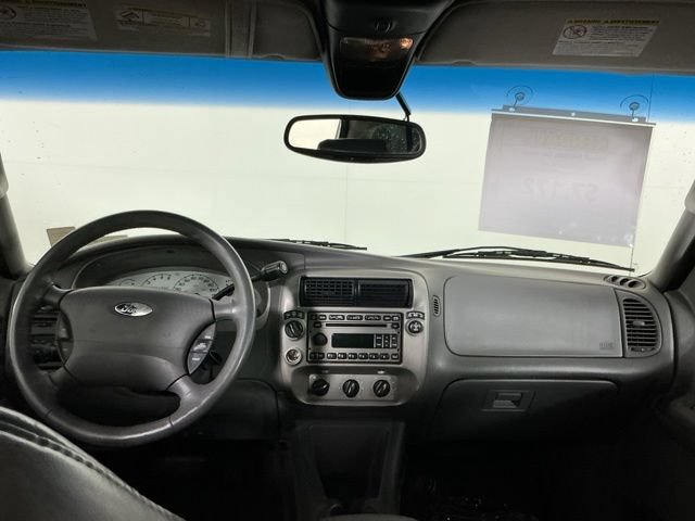 Used 2004 Ford Explorer Sport Trac XLT AWD/4WD image 20
