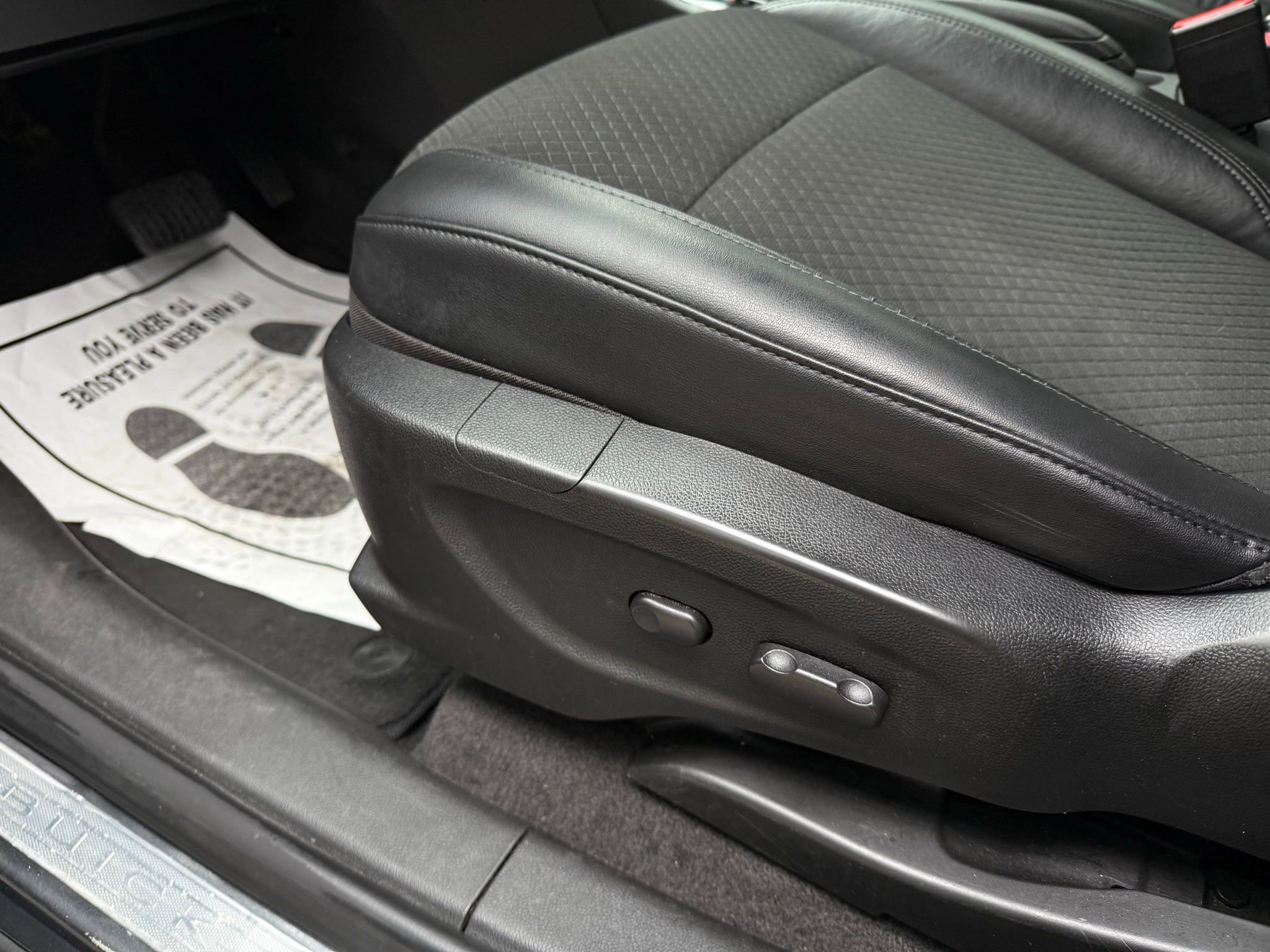 Used 2017 Buick Encore Preferred image 38