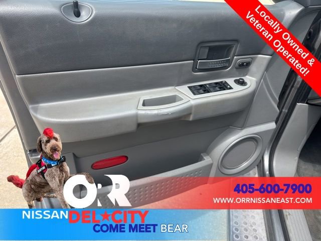 Used 2005 Dodge Durango Limited w/ Trailer Tow Group RWD image 11