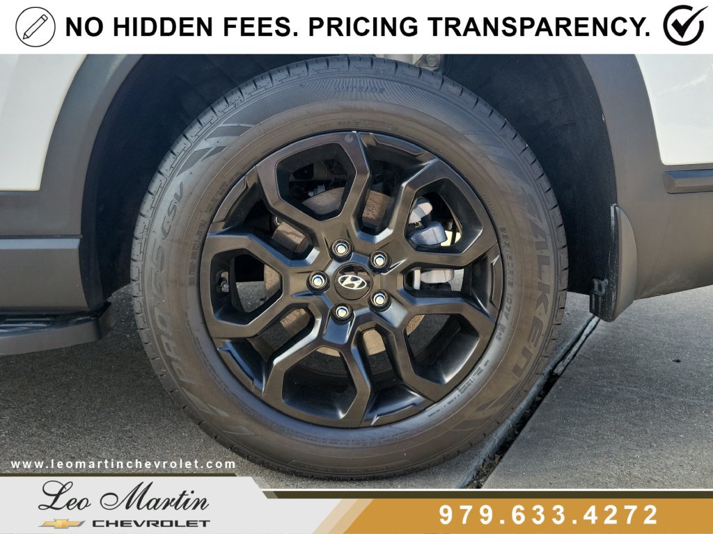 Used 2023 Hyundai Santa Fe XRT AWD/4WD image 9
