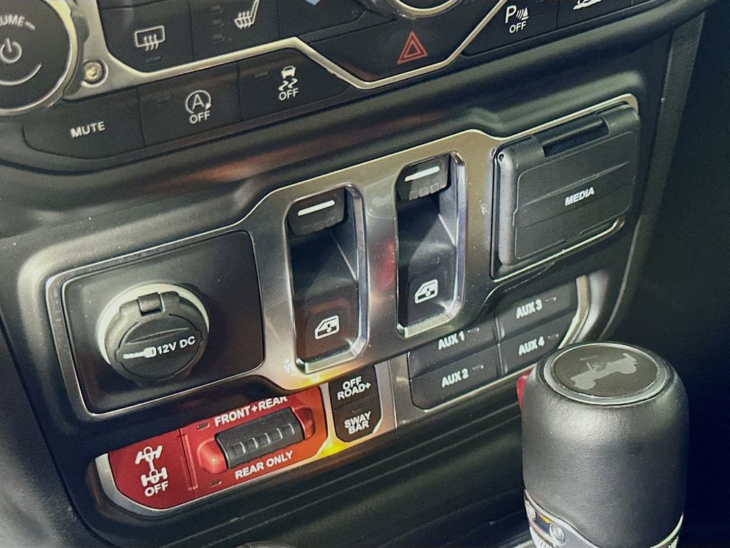 Used 2022 Jeep Wrangler Rubicon w/ Steel Bumper Group image 28