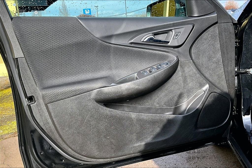 Used 2025 Chevrolet Malibu LT image 22