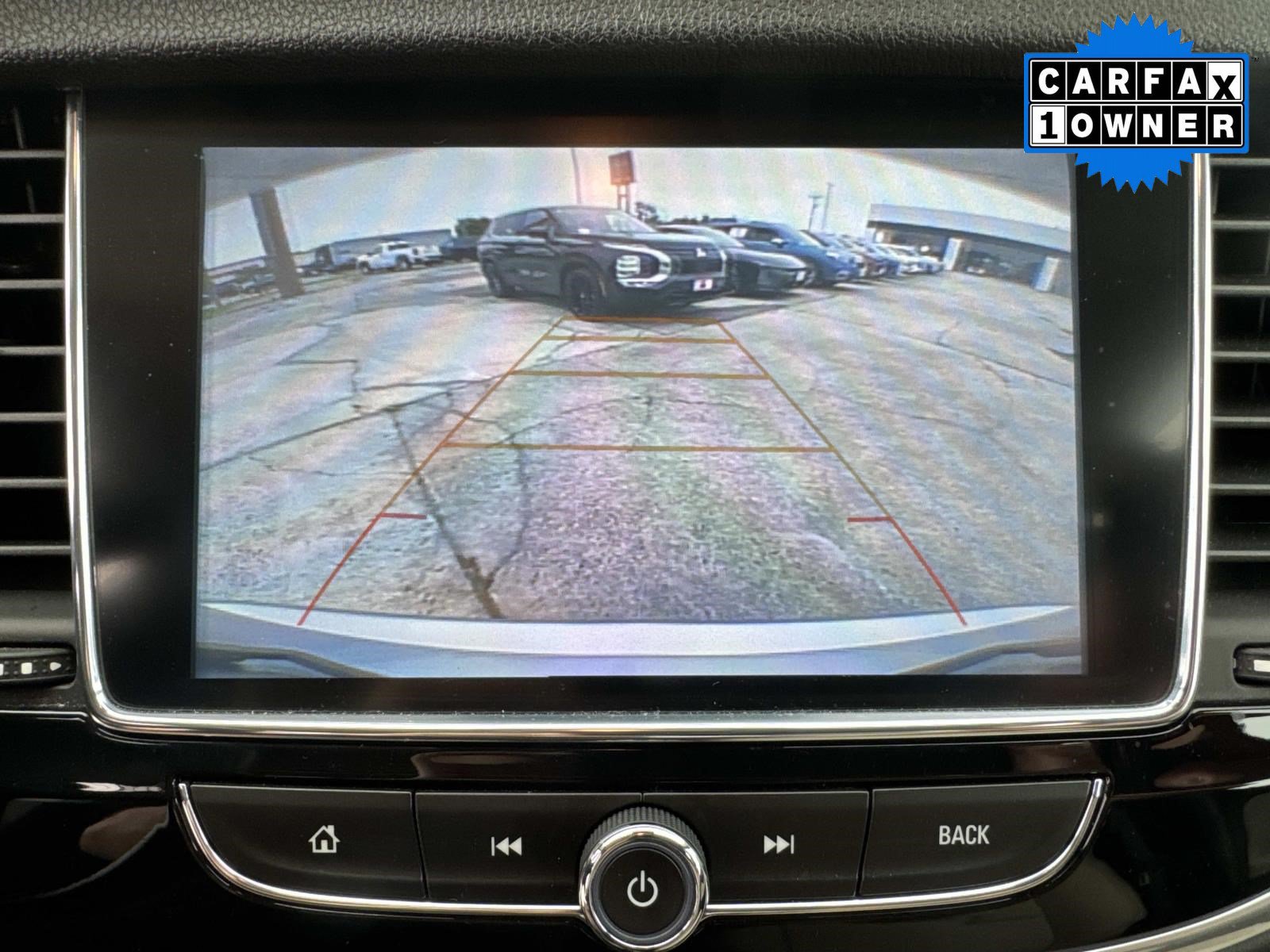 Used 2019 Buick Encore Essence w/ Safety Package II FWD image 28