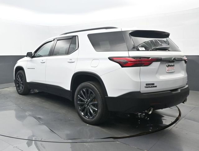 Used 2023 Chevrolet Traverse RS image 3