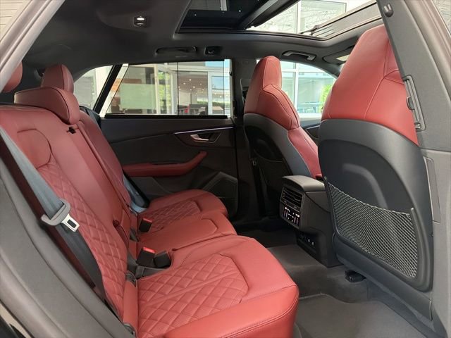 Used 2023 Audi SQ8 Premium Plus w/ Executive Package AWD/4WD image 12
