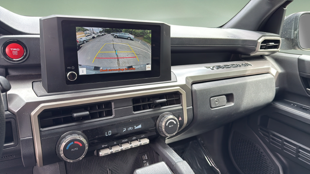 Used 2024 Toyota Tacoma TRD Off-Road AWD/4WD image 28
