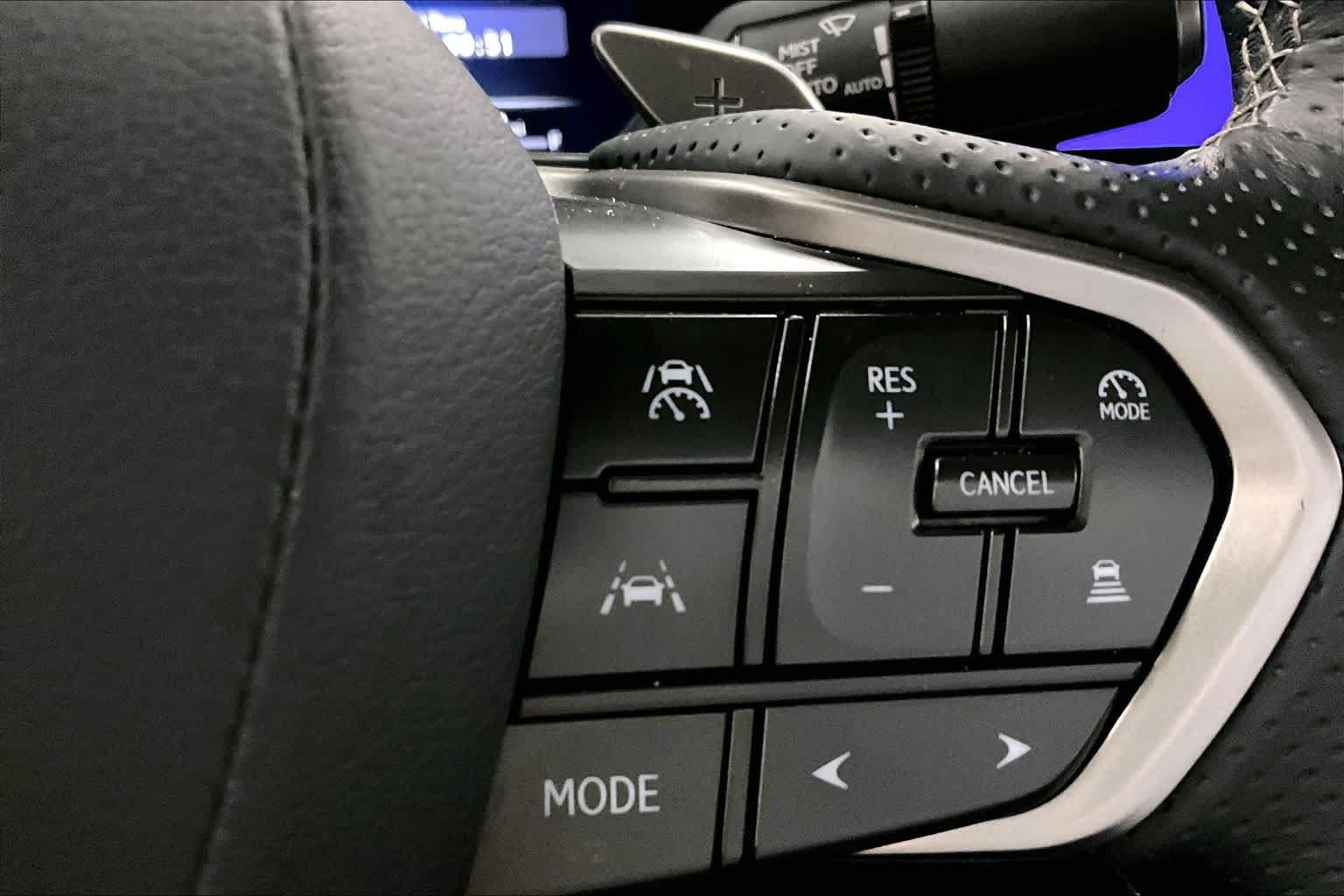Used 2026 Lexus IS 350 F Sport w/ Accessory Package Z1 RWD image 25
