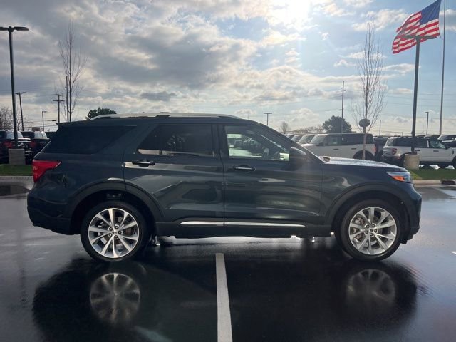 Certified 2022 Ford Explorer Platinum w/ Equipment Group 601A image 4