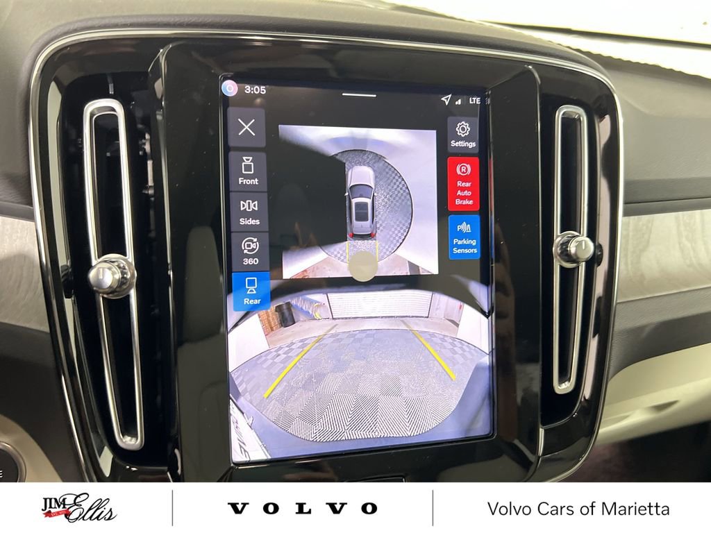New 2026 Volvo XC40 B5 Ultra w/ Climate Package image 24