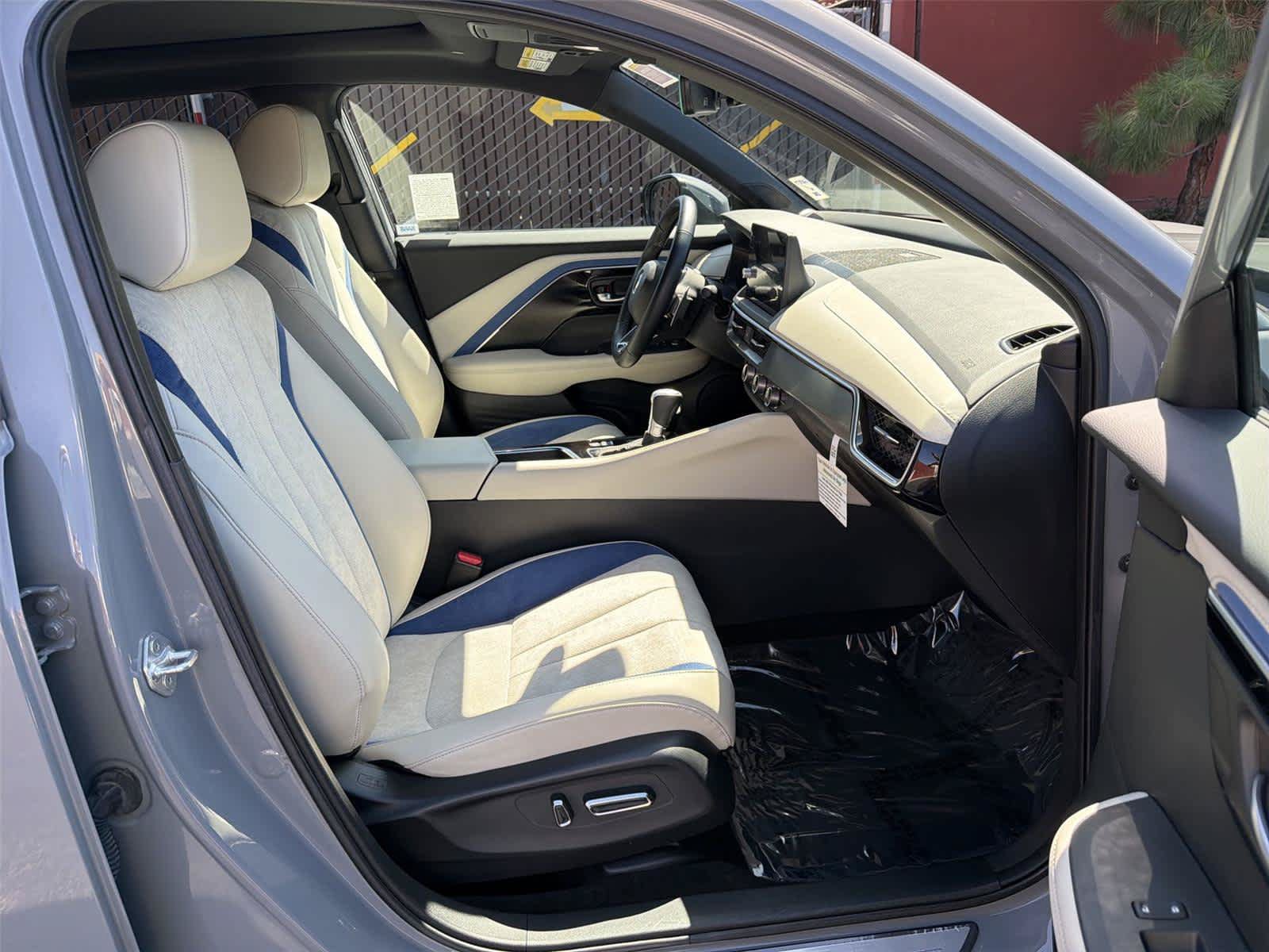Certified 2025 Acura ADX A-Spec FWD image 15